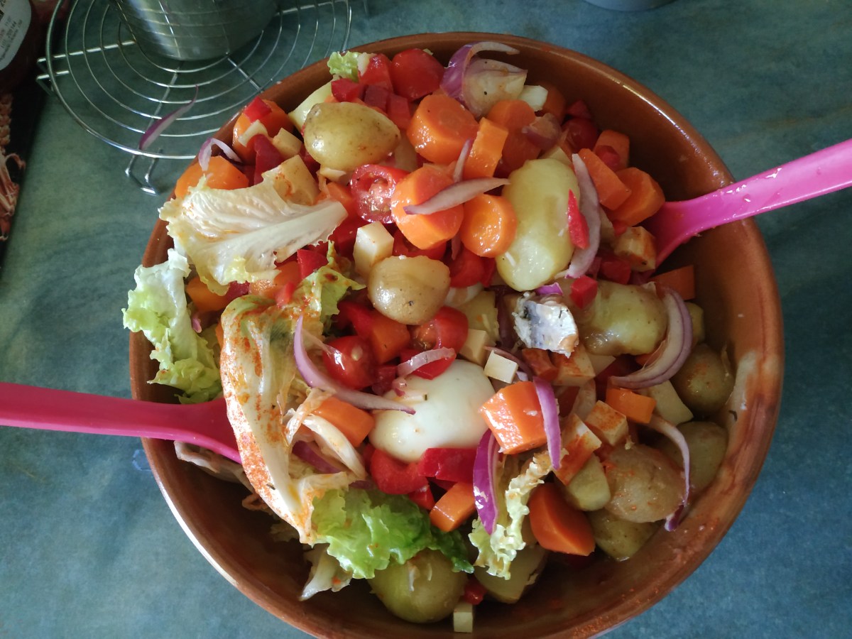 Salades tièdes de printemps au hareng&nbsp;mariné